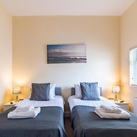 Ferienwohnung Greyfriars Clacton-on-Sea Exterior foto